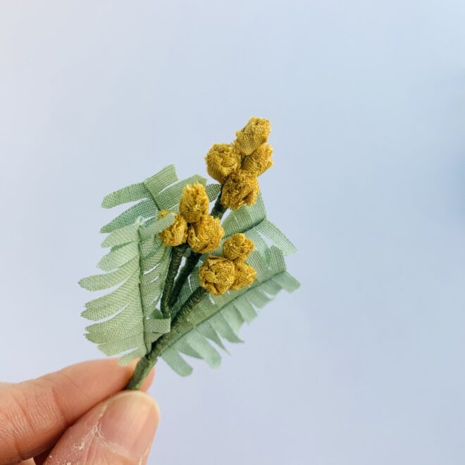 ミモザのアクセサリー