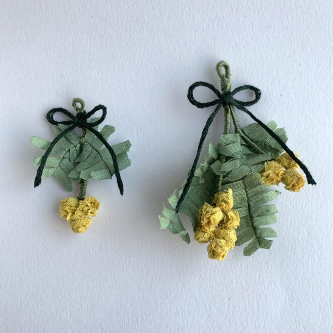 ミモザのピアス