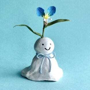 ツユクサのてるてる坊主①